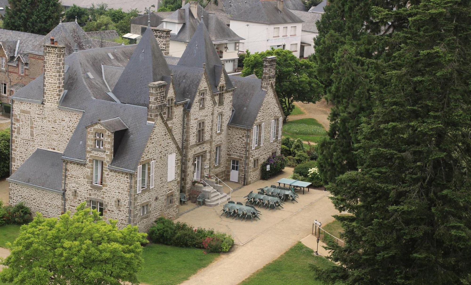 Saint-Denis-de-Gastines Chateau Du Bourg المظهر الخارجي الصورة